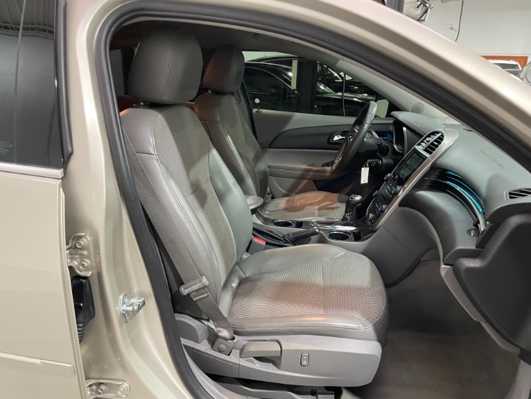 Used-2015-Chevrolet-Malibu-LT-FWD