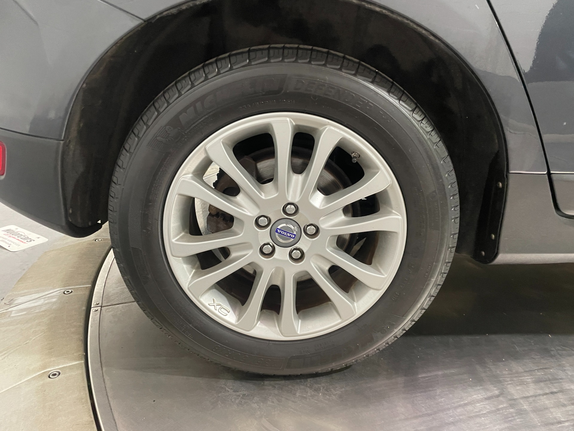 Used-2010-Volvo-XC60-T6-AWD