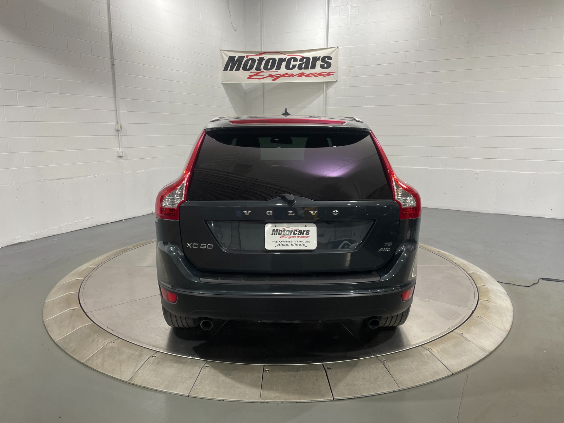 Used-2010-Volvo-XC60-T6-AWD