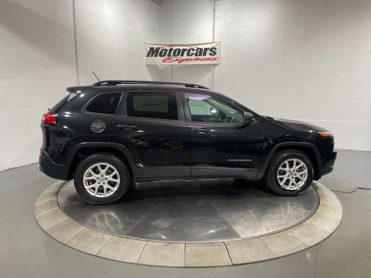 Used-2016-Jeep-Cherokee-Sport-4X4