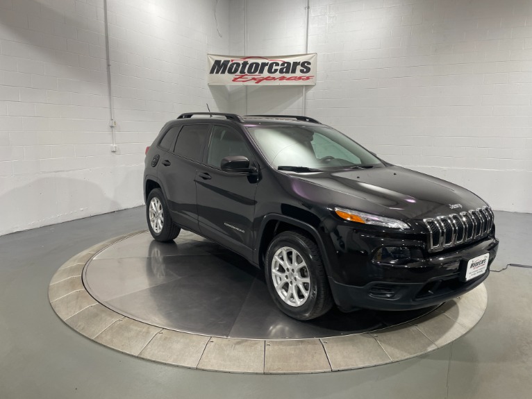 Used-2016-Jeep-Cherokee-Sport-4X4
