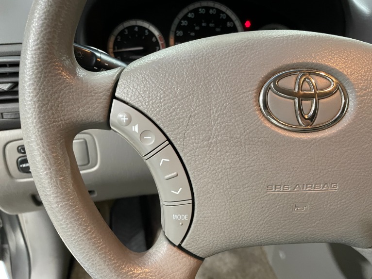Used-2005-Toyota-Sienna-LE-7-Passenger-FWD