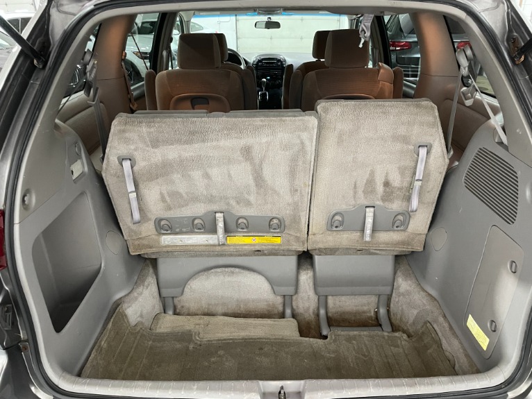 Used-2005-Toyota-Sienna-LE-7-Passenger-FWD