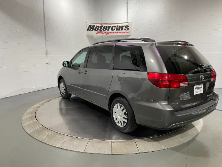Used-2005-Toyota-Sienna-LE-7-Passenger-FWD