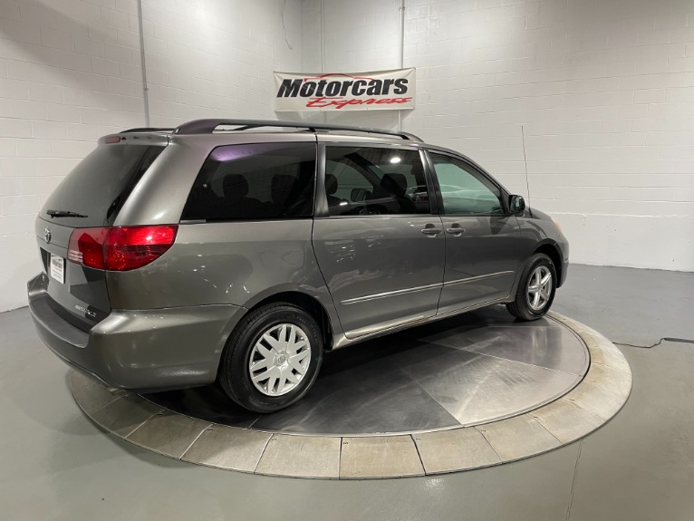 Used-2005-Toyota-Sienna-LE-7-Passenger-FWD