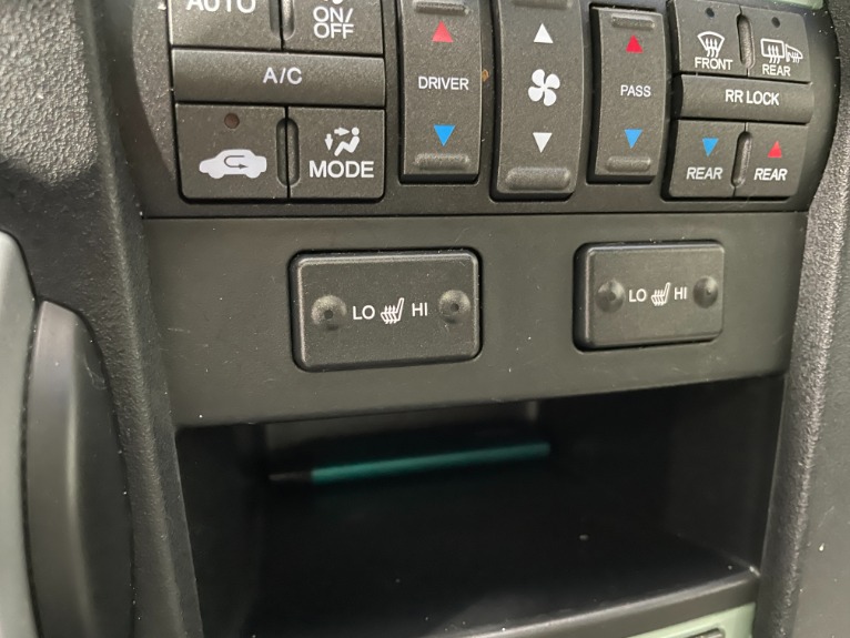 Used-2011-Honda-Pilot-Touring-4X4