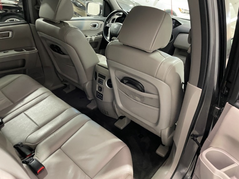 Used-2011-Honda-Pilot-Touring-4X4