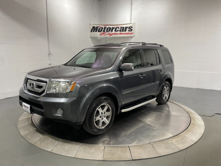 Used-2011-Honda-Pilot-Touring-4X4