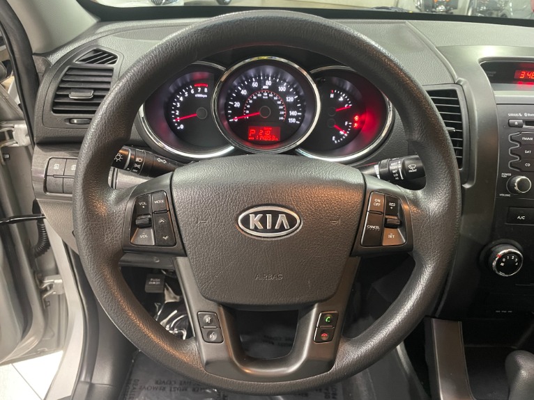 Used-2013-Kia-Sorento-LX-FWD