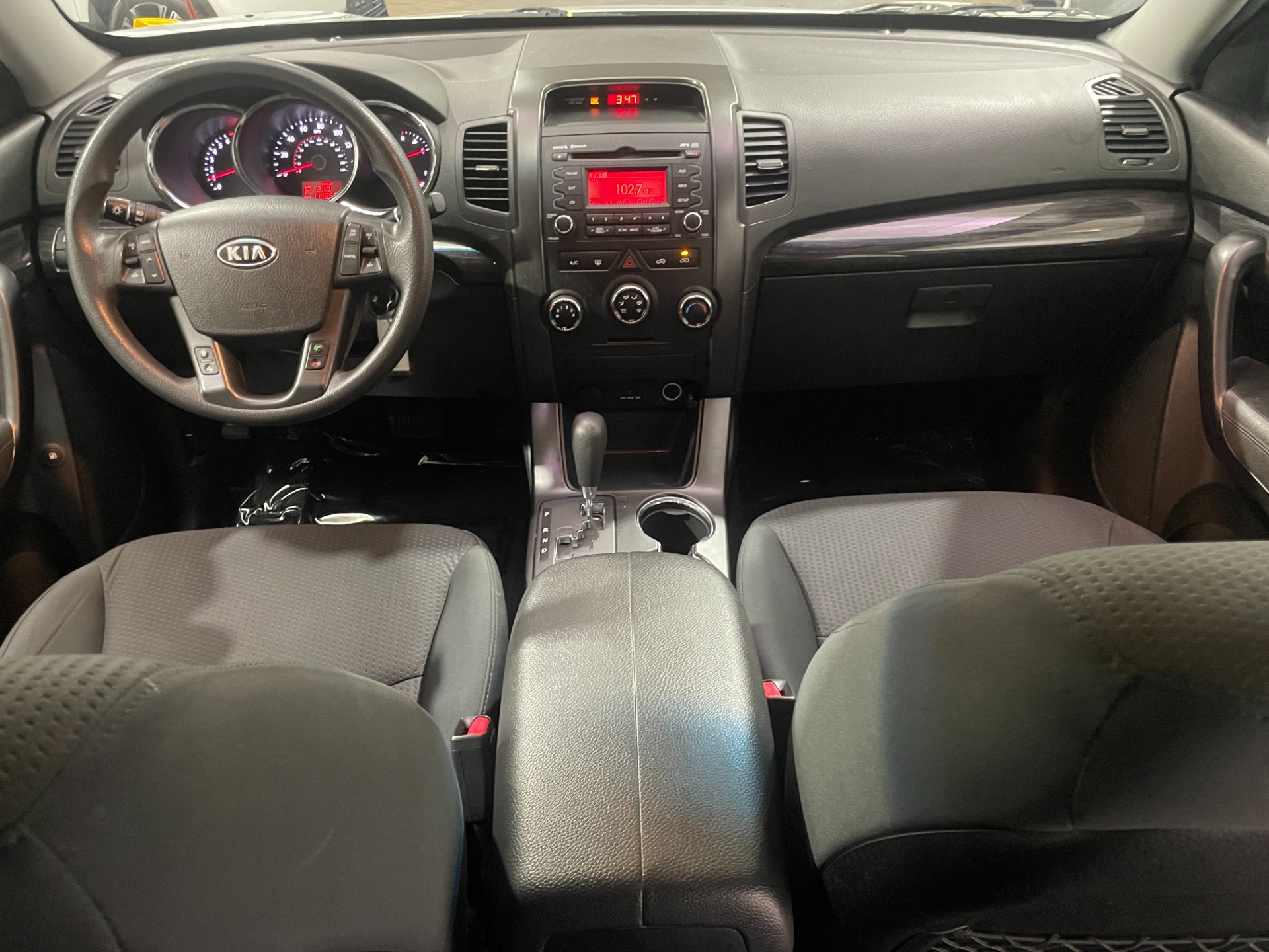 Used-2013-Kia-Sorento-LX-FWD
