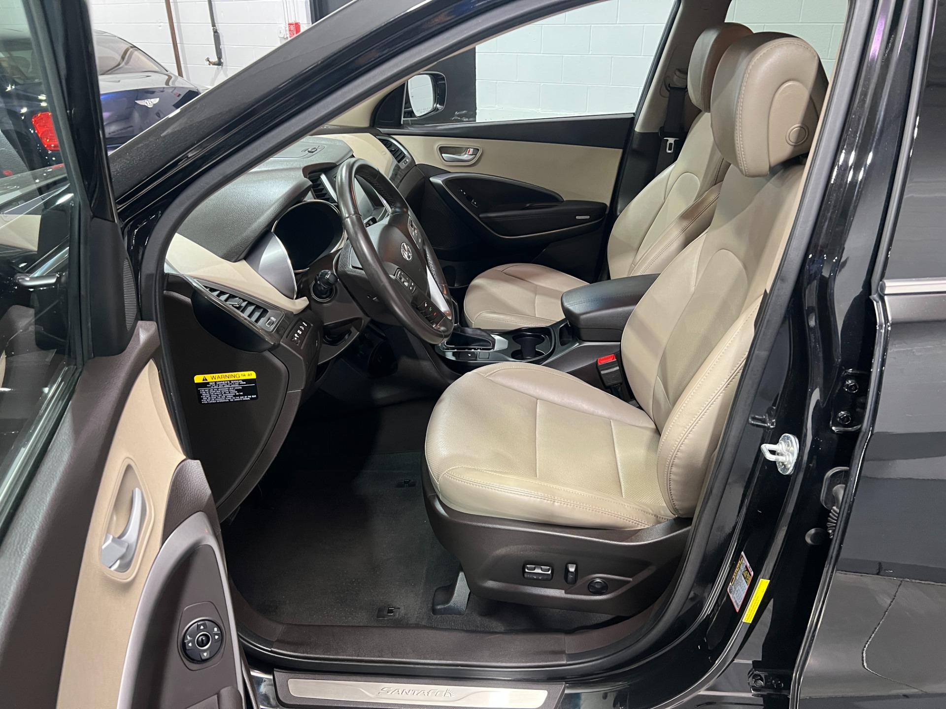 Used-2017-Hyundai-SANTA-FE-Sport-24L-AWD
