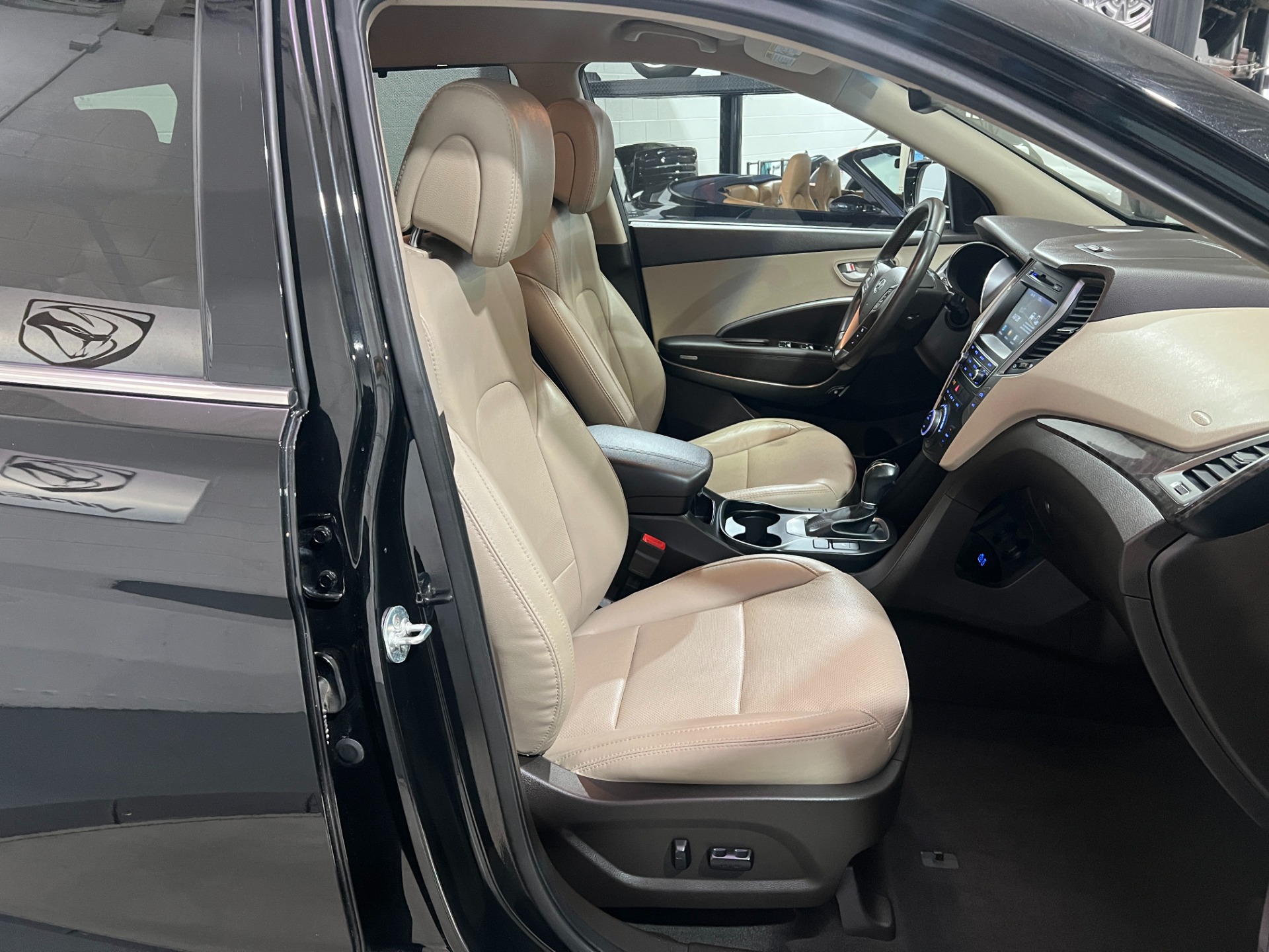 Used-2017-Hyundai-SANTA-FE-Sport-24L-AWD