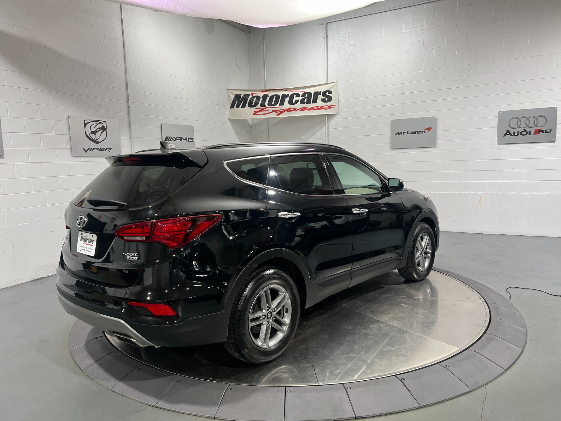 Used-2017-Hyundai-SANTA-FE-Sport-24L-AWD