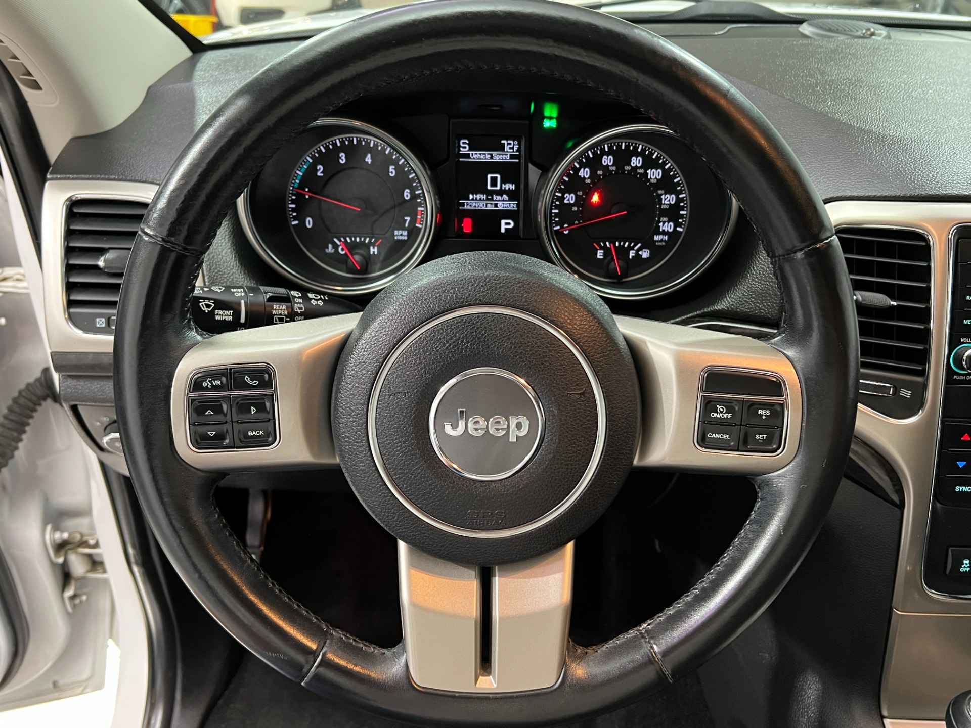 Used-2013-Jeep-Grand-Cherokee-Laredo-4X4