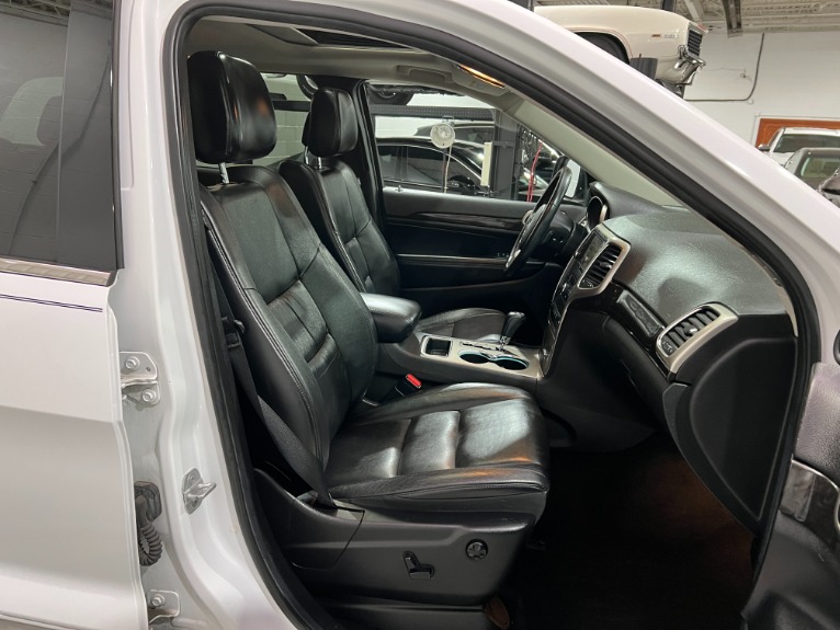 Used-2013-Jeep-Grand-Cherokee-Laredo-4X4