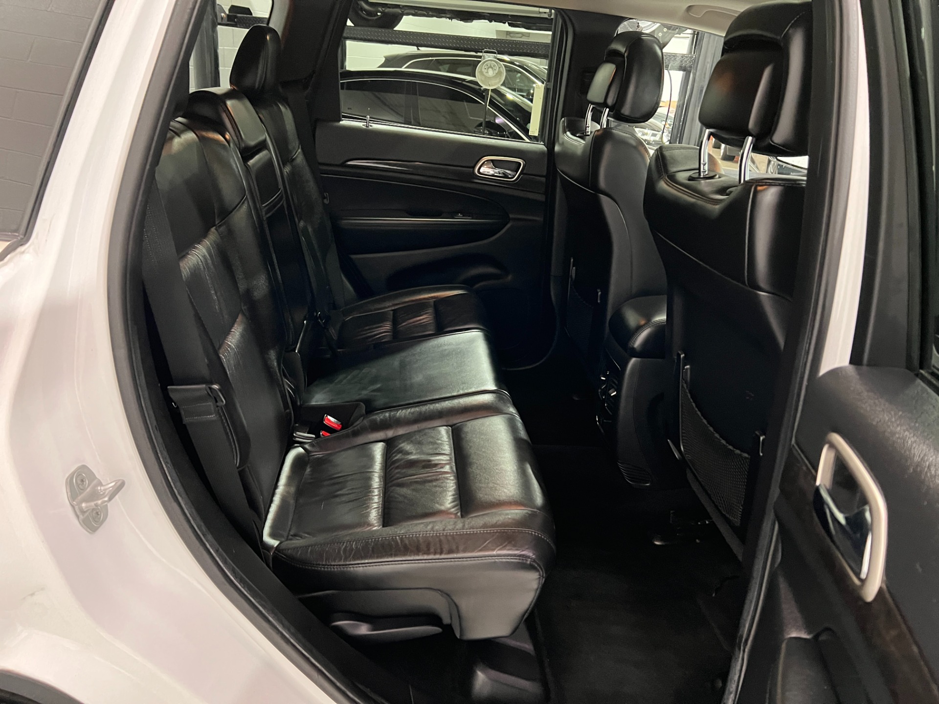 Used-2013-Jeep-Grand-Cherokee-Laredo-4X4