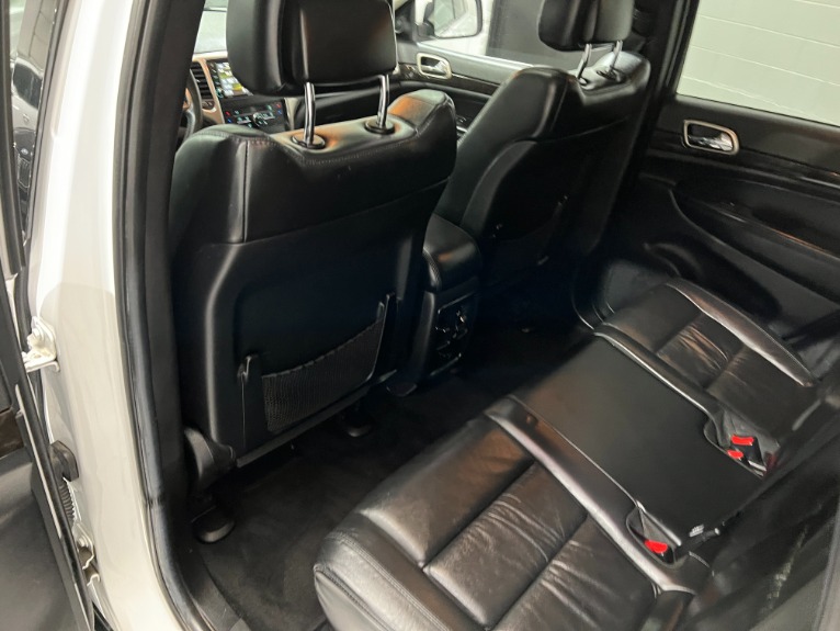 Used-2013-Jeep-Grand-Cherokee-Laredo-4X4