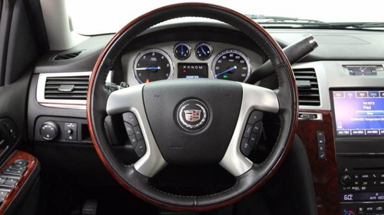 Used-2014-Cadillac-Escalade-Luxury-AWD-4dr-SUV