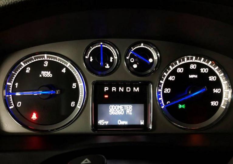 Used-2014-Cadillac-Escalade-Luxury-AWD-4dr-SUV