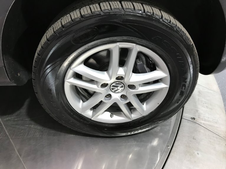 Used-2008-Volkswagen-Touareg-2-VR6-FSI