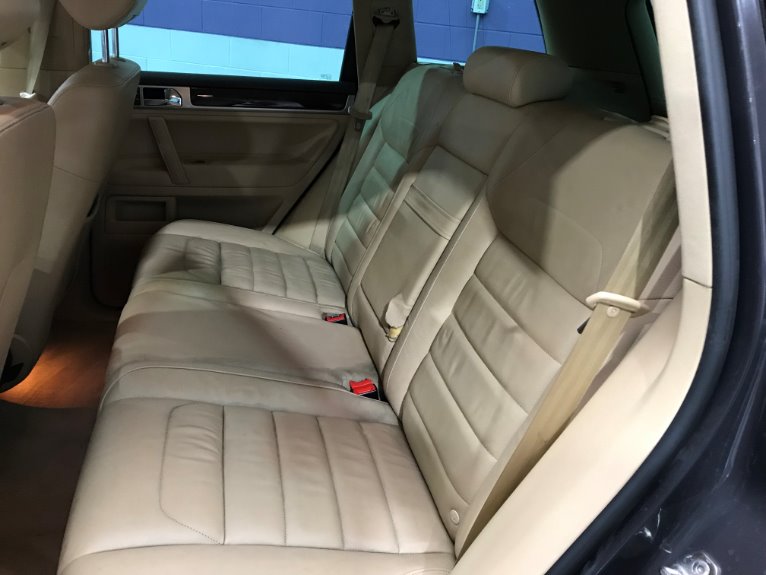 Used-2008-Volkswagen-Touareg-2-VR6-FSI