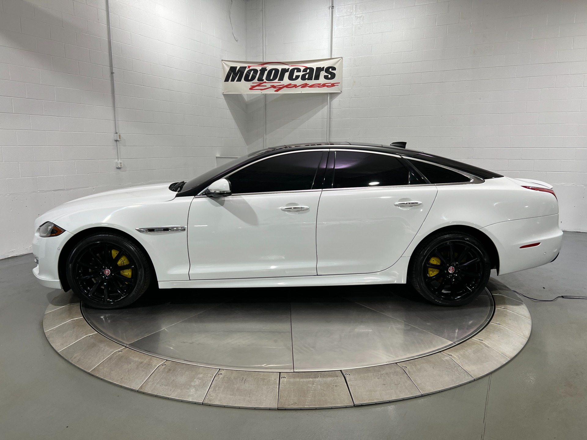 Used-2016-Jaguar-XJ-R-Sport-AWD