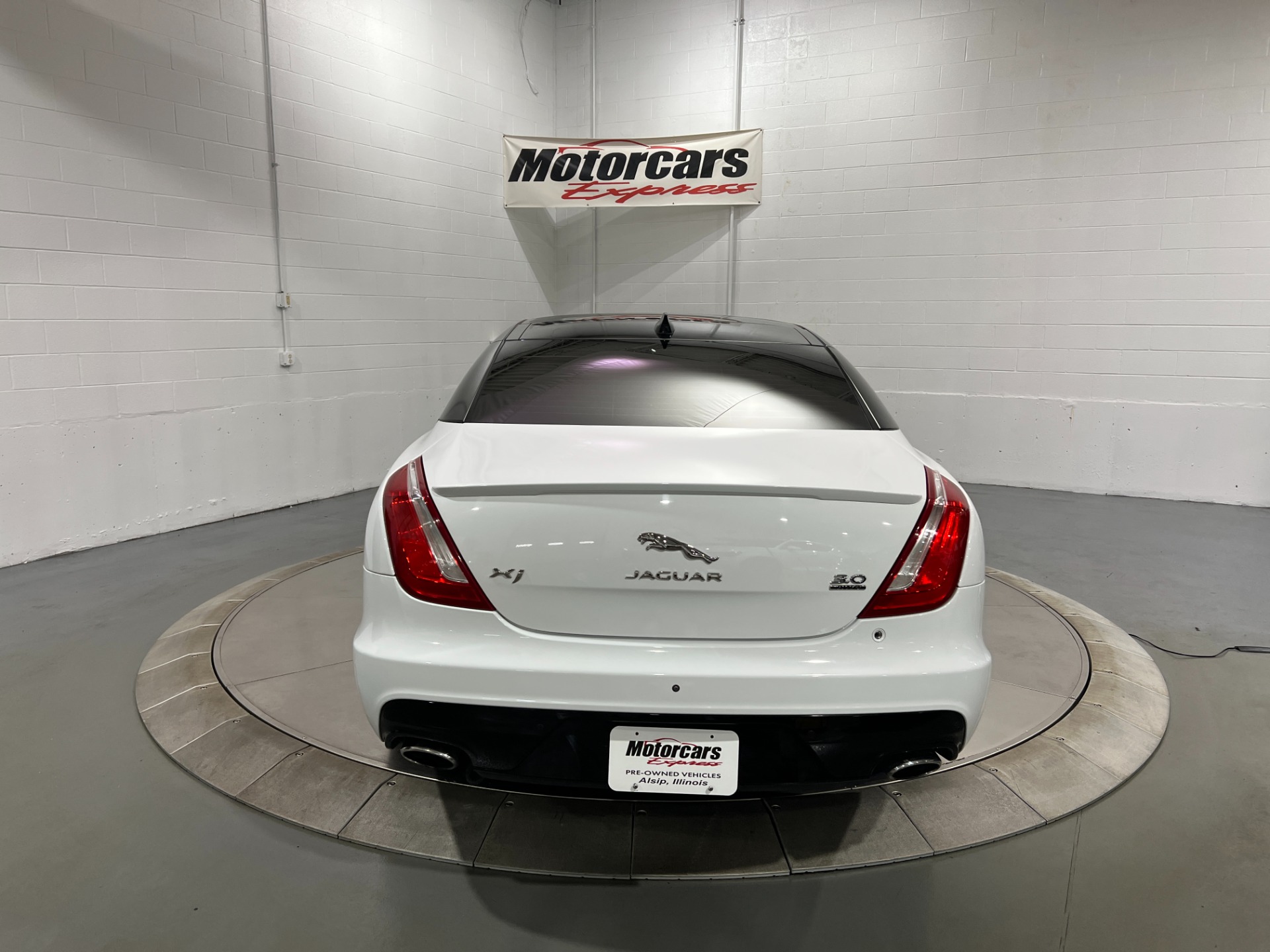 Used-2016-Jaguar-XJ-R-Sport-AWD