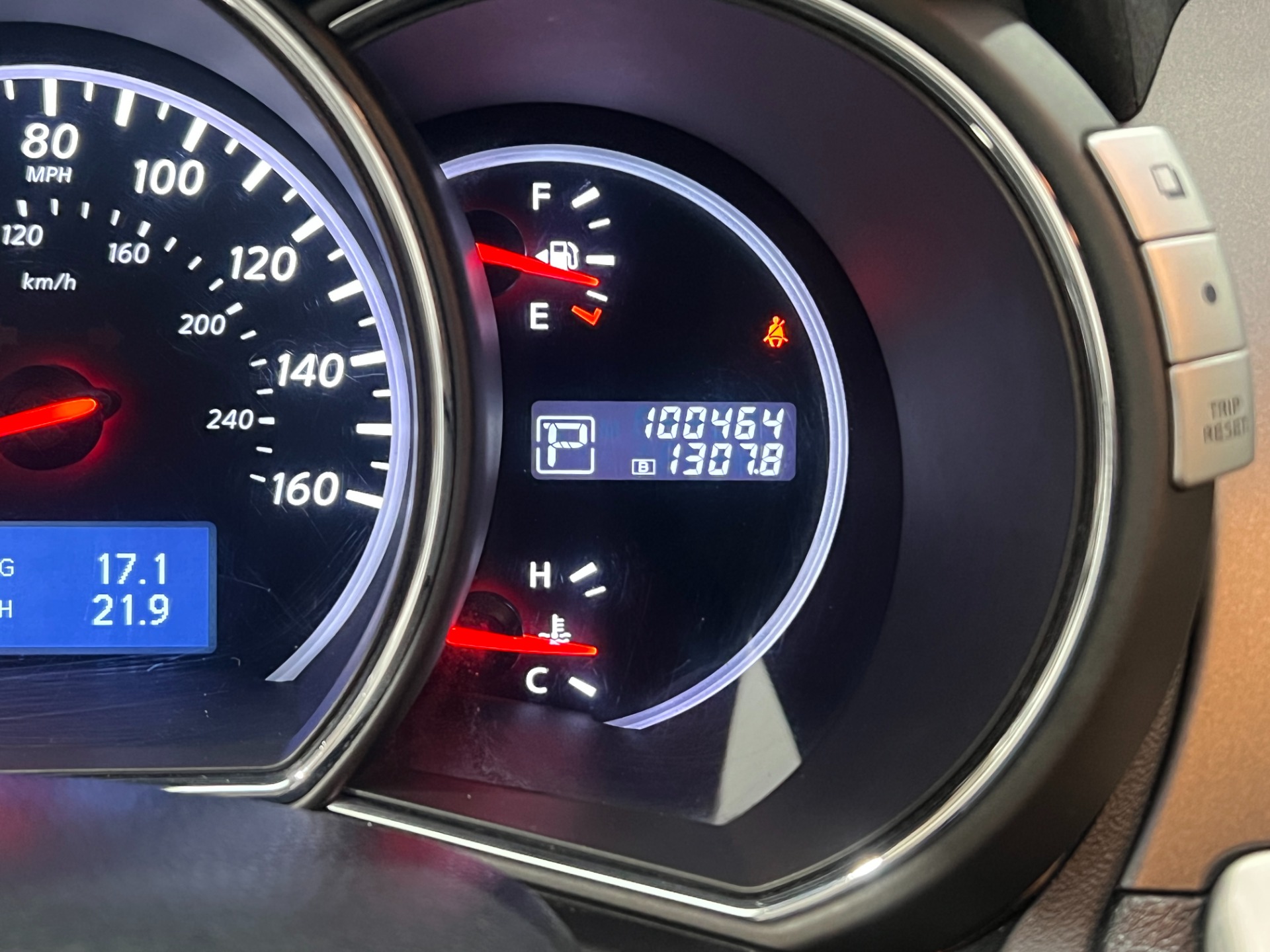 Used-2011-Nissan-Murano-CrossCabriolet-AWD