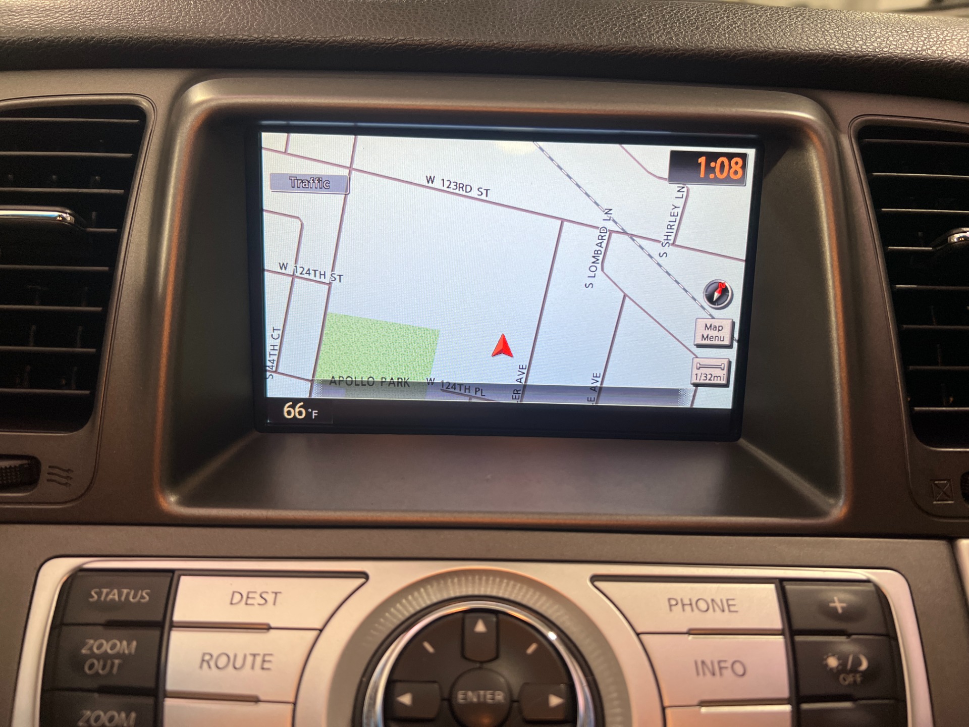 Used-2011-Nissan-Murano-CrossCabriolet-AWD