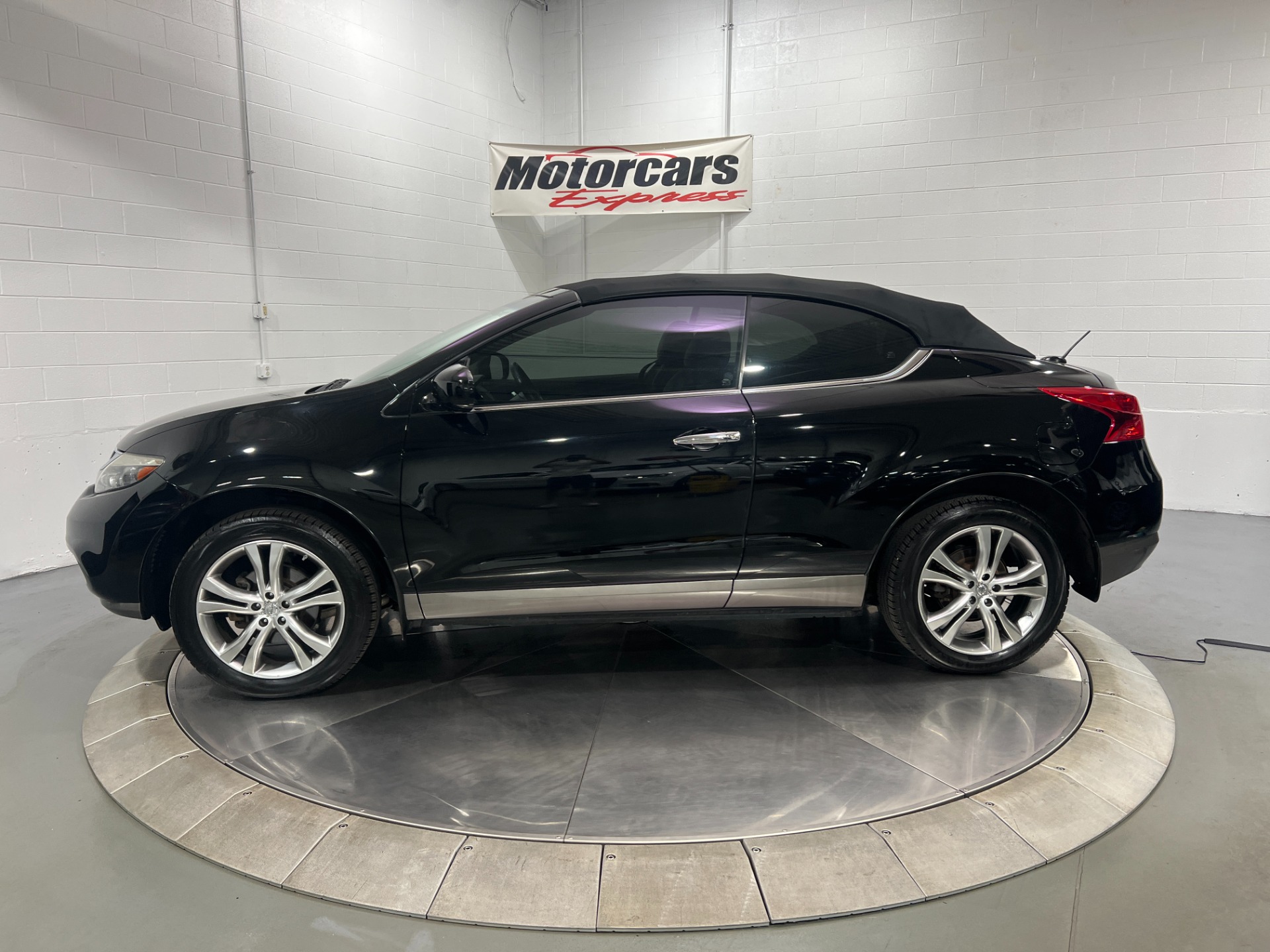 Used-2011-Nissan-Murano-CrossCabriolet-AWD