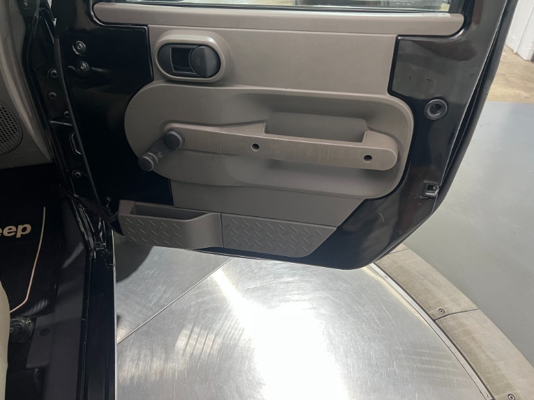 Used-2009-Jeep-Wrangler-X-4X4
