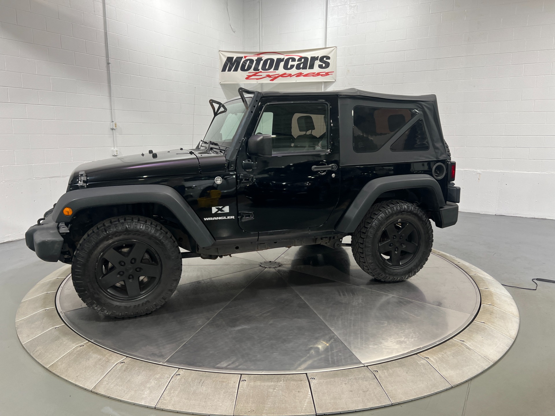 Used-2009-Jeep-Wrangler-X-4X4