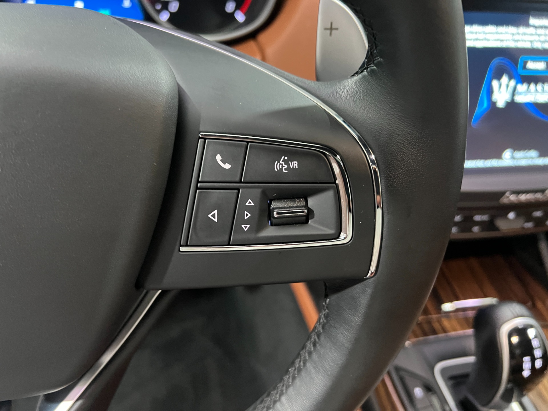 Used-2018-Maserati-Levante-GranLusso-AWD