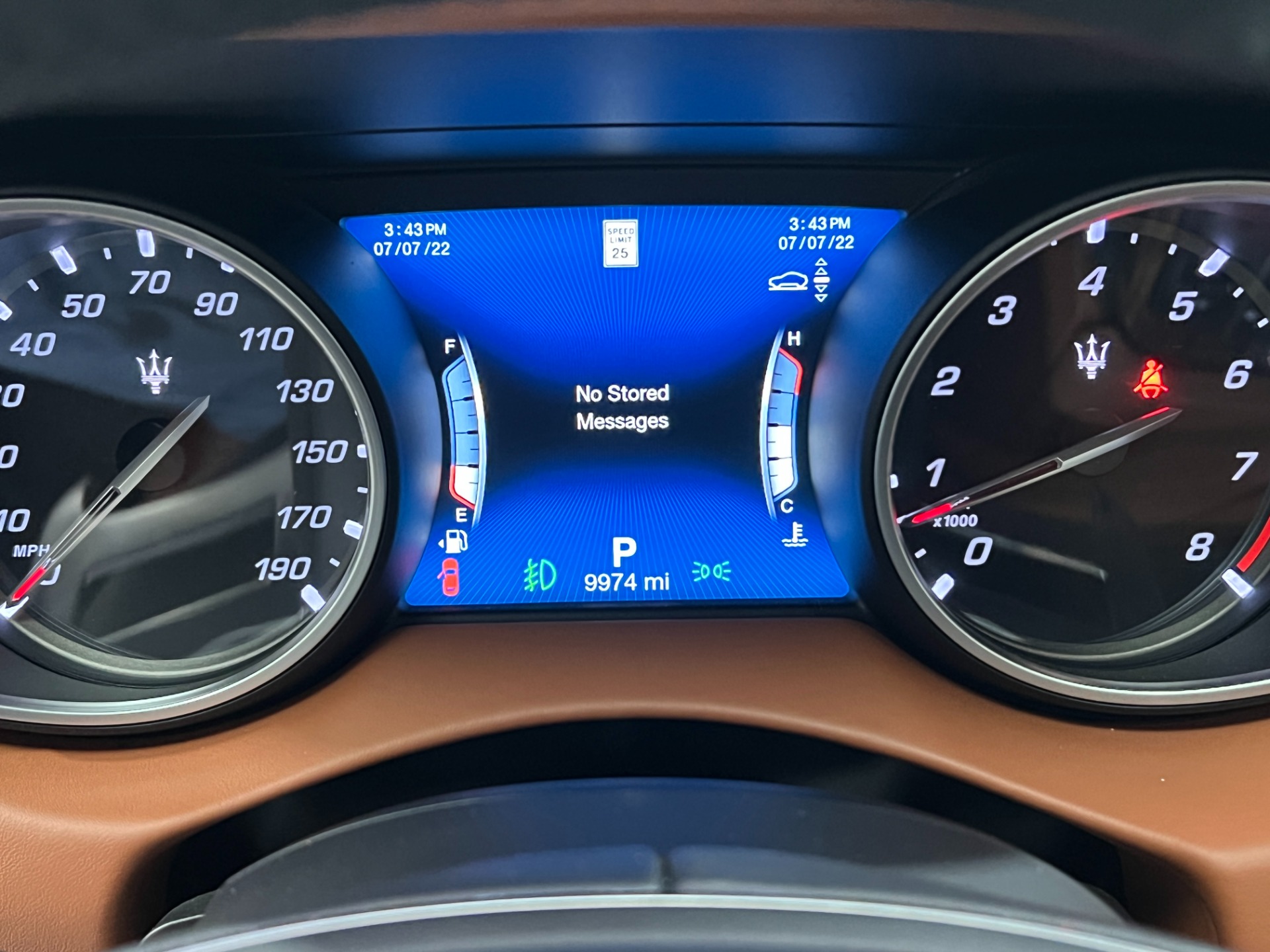 Used-2018-Maserati-Levante-GranLusso-AWD