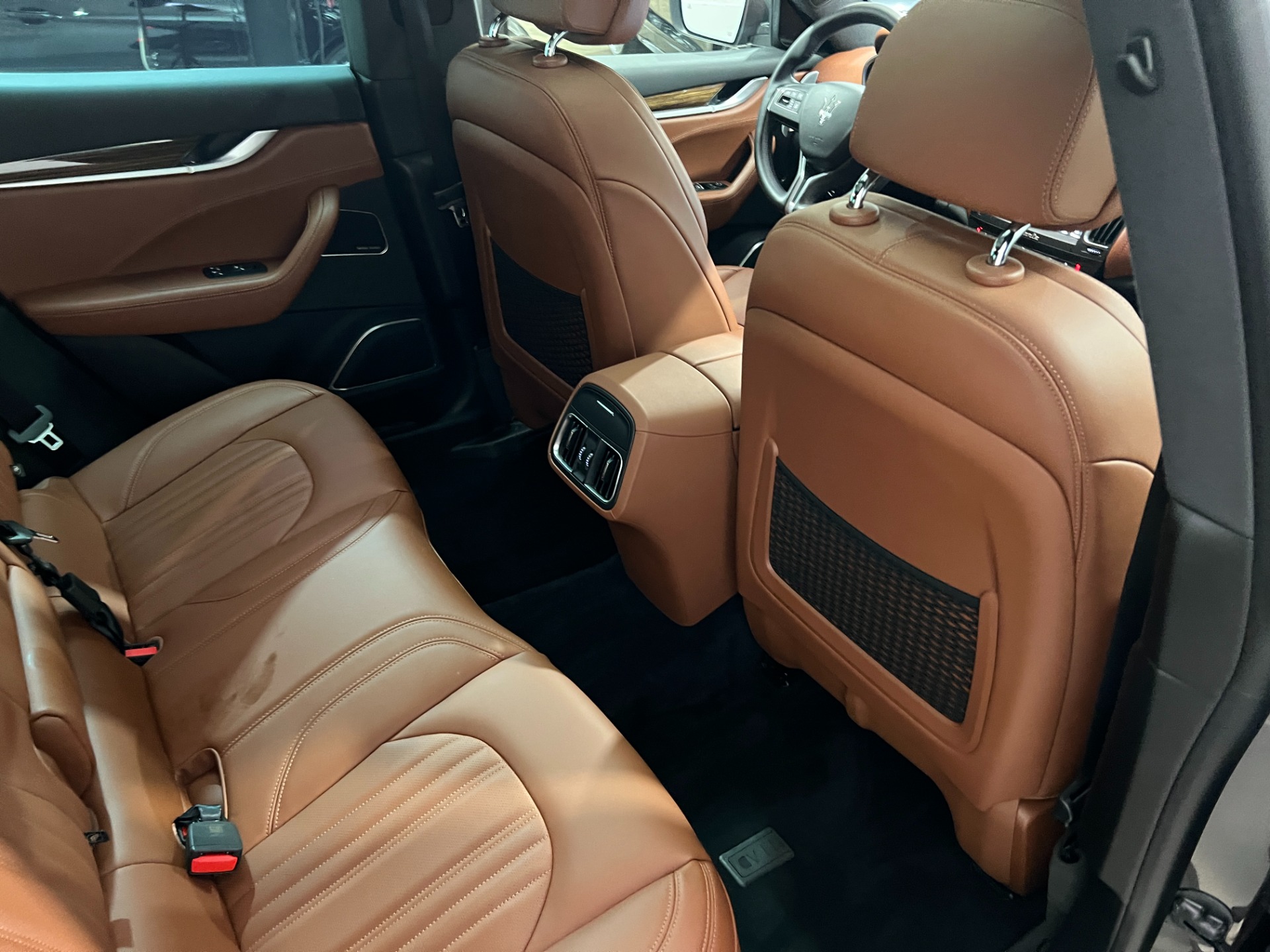 Used-2018-Maserati-Levante-GranLusso-AWD