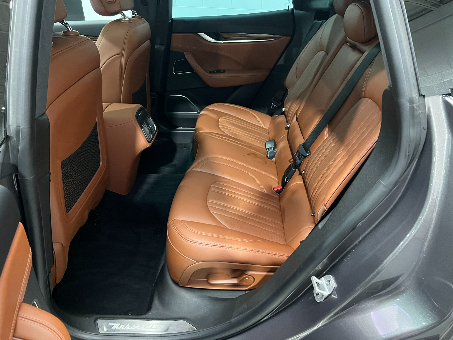 Used-2018-Maserati-Levante-GranLusso-AWD