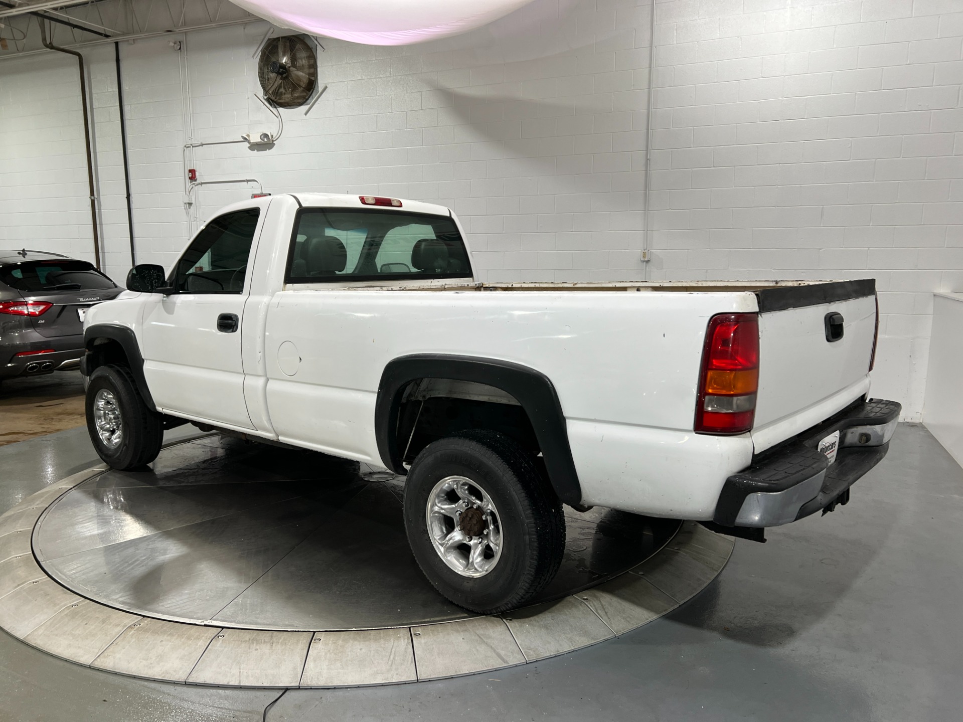 Used-2002-Chevrolet-Silverado-2500HD-RWD