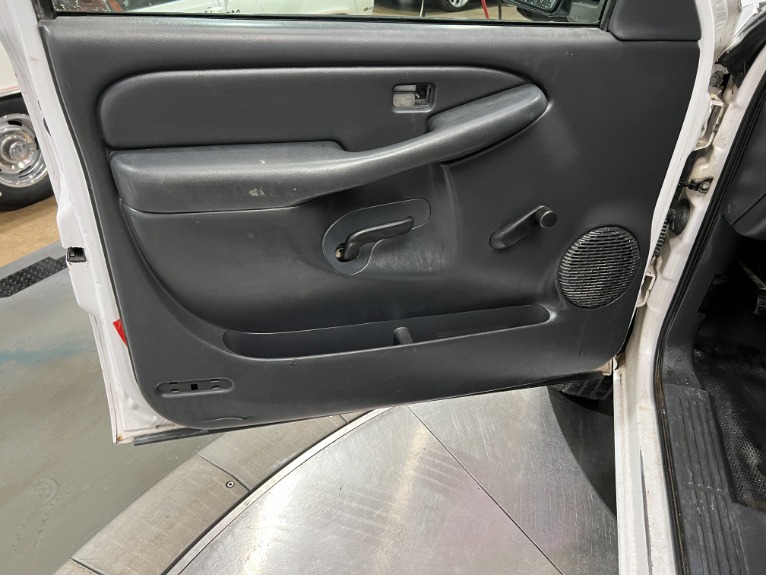 Used-2002-Chevrolet-Silverado-2500HD-RWD