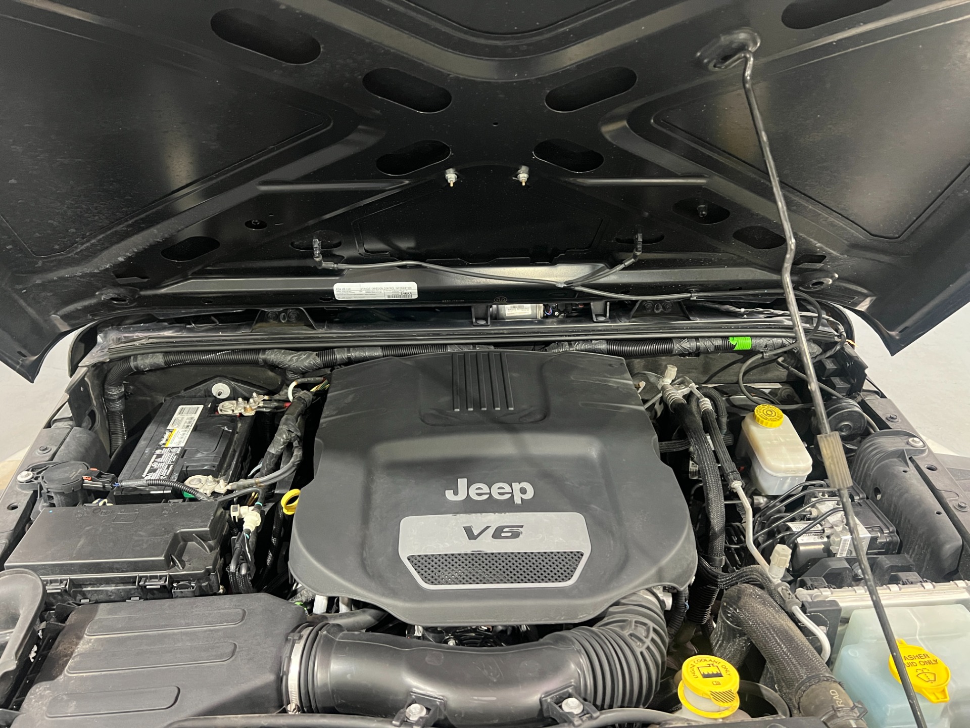 Used-2017-Jeep-Wrangler-Sport-S-4X4