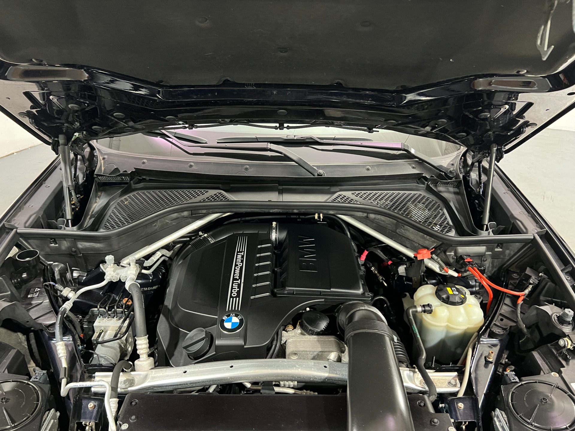 Used-2018-BMW-X6-xDrive35i-M-Sport