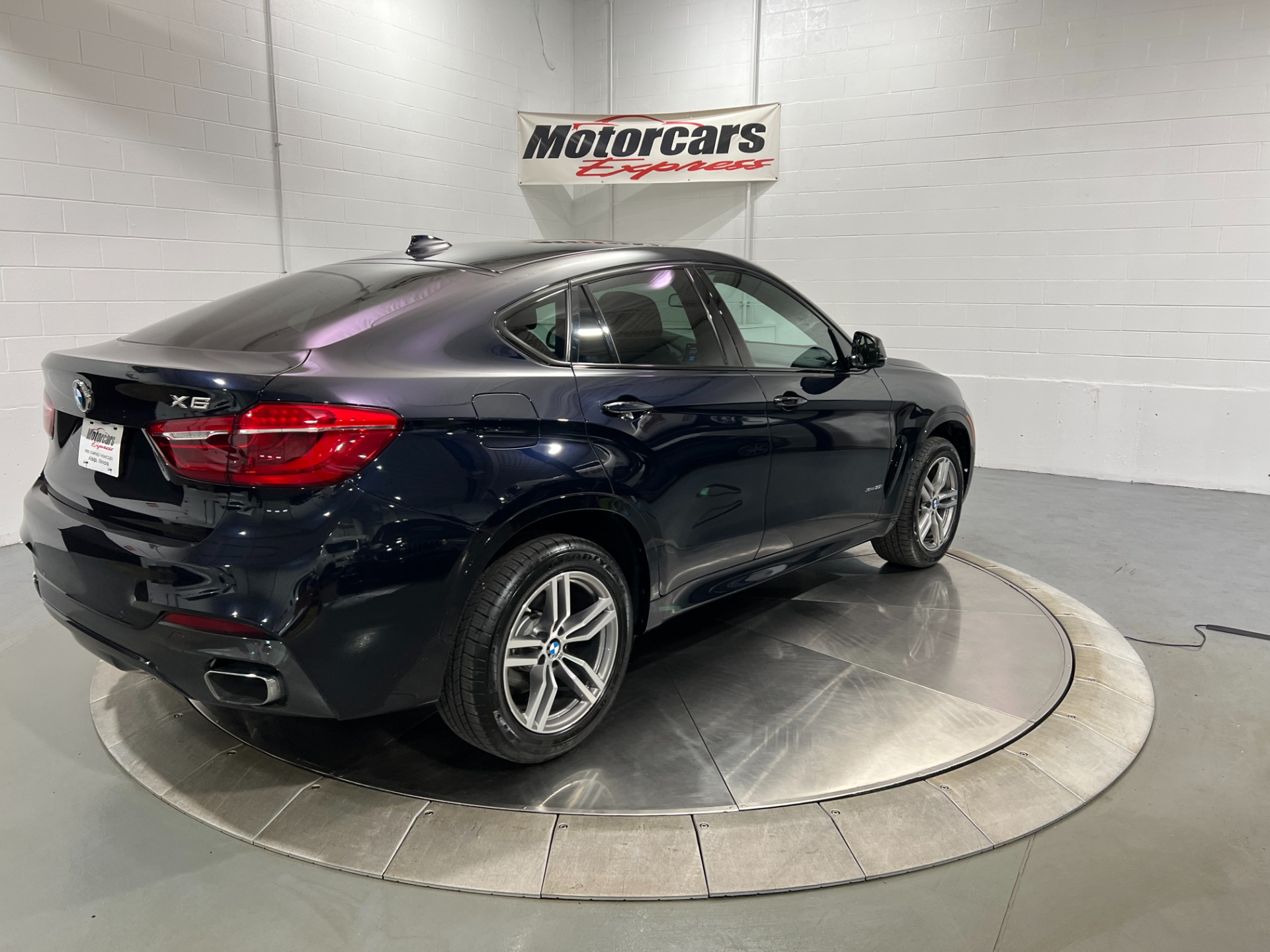 Used-2018-BMW-X6-xDrive35i-M-Sport