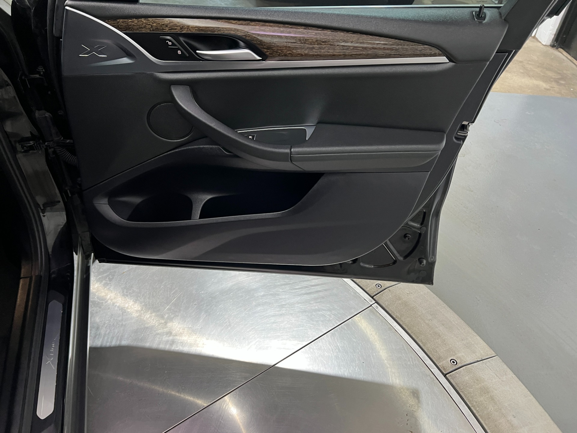 Used-2019-BMW-X3-xDrive30i-X-Line
