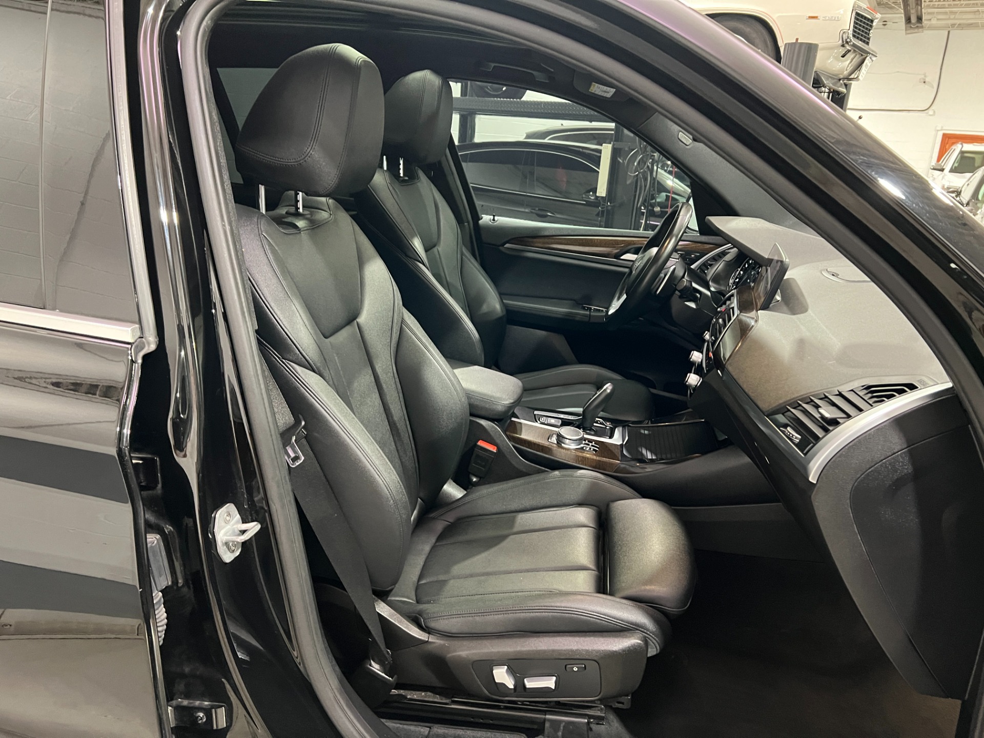 Used-2019-BMW-X3-xDrive30i-X-Line