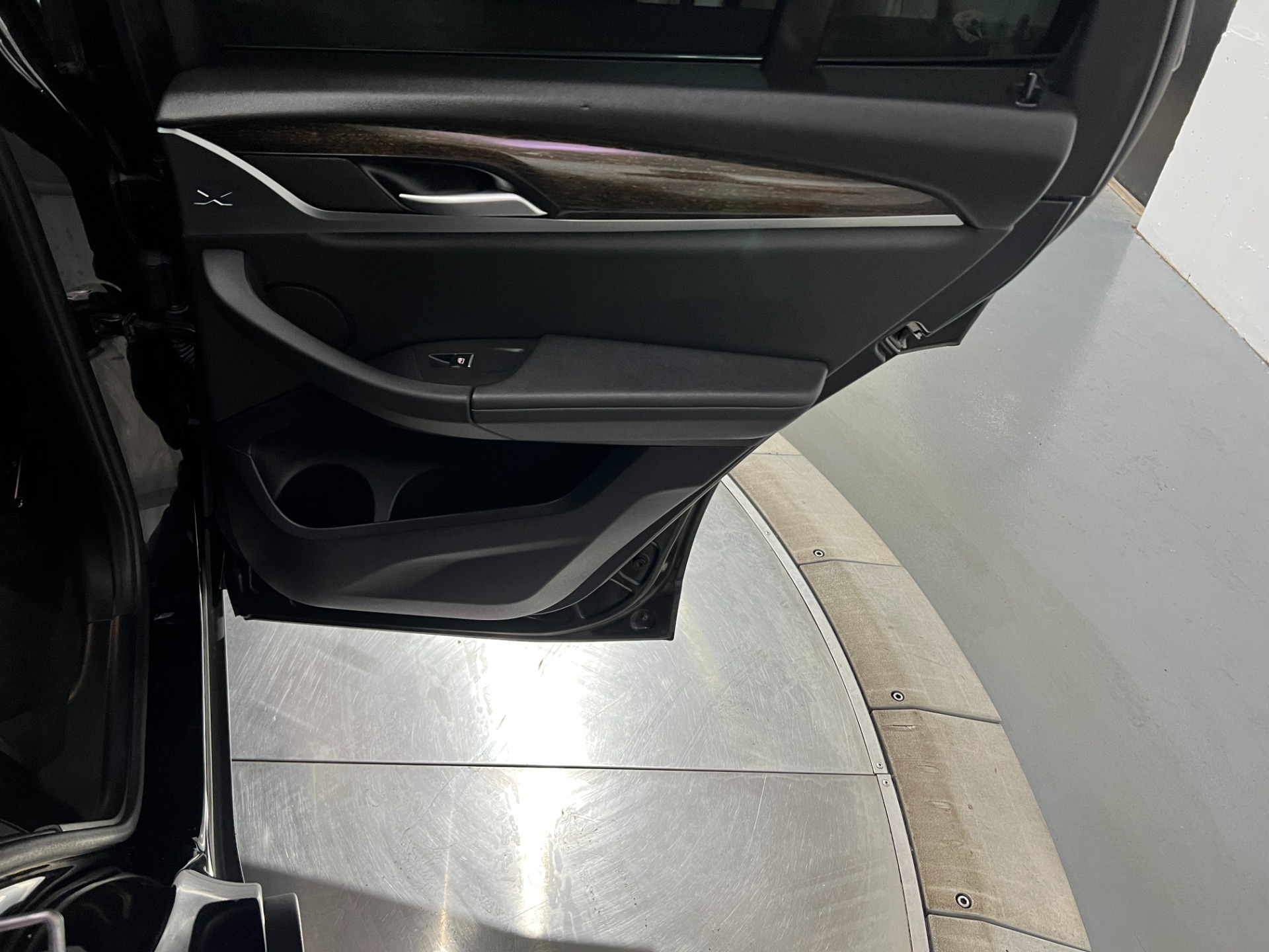 Used-2019-BMW-X3-xDrive30i-X-Line