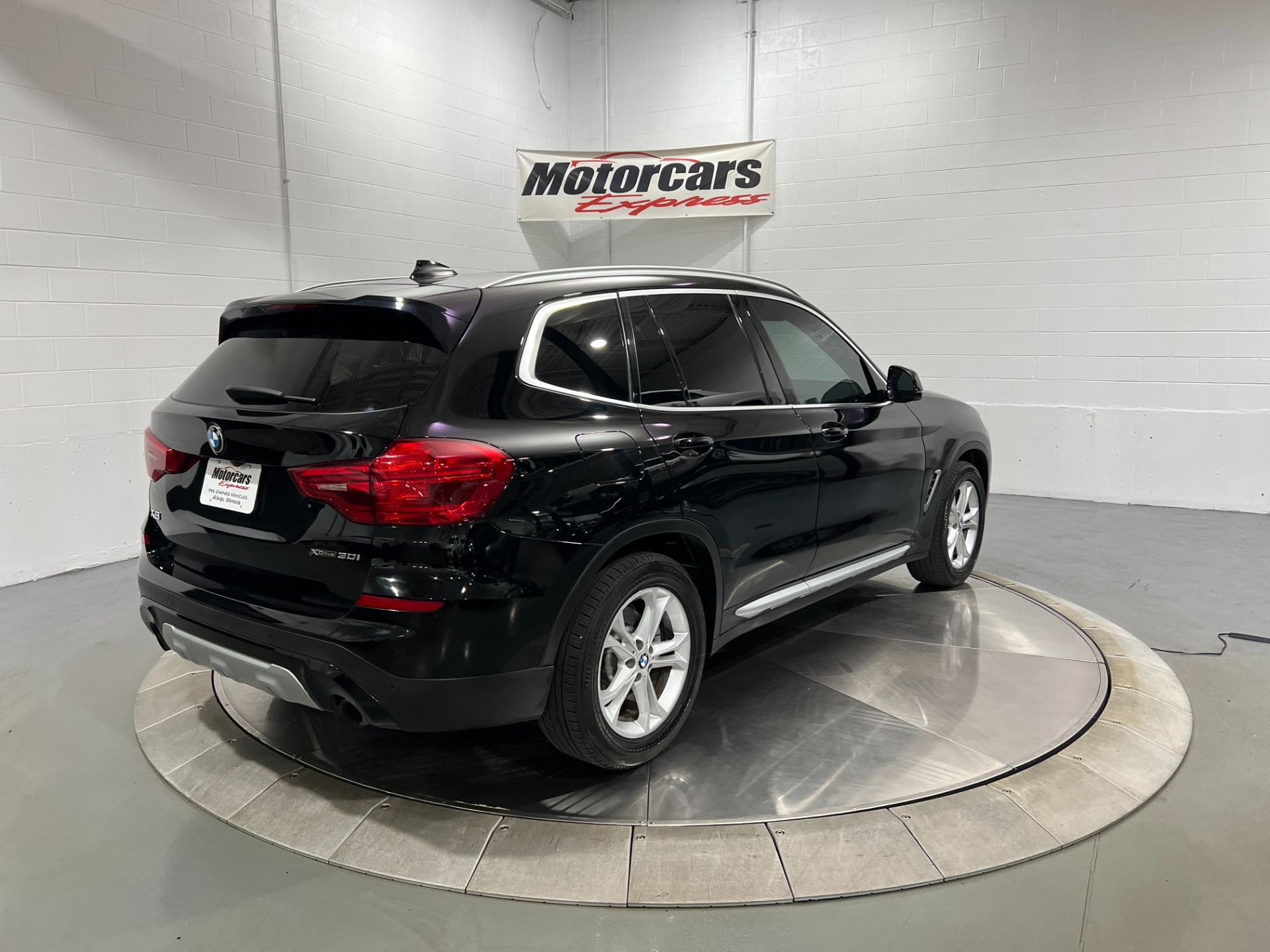 Used-2019-BMW-X3-xDrive30i-X-Line