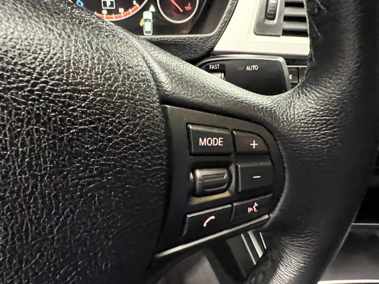 Used-2018-BMW-3-Series-320i-xDrive
