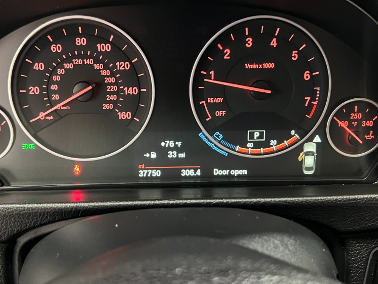 Used-2018-BMW-3-Series-320i-xDrive