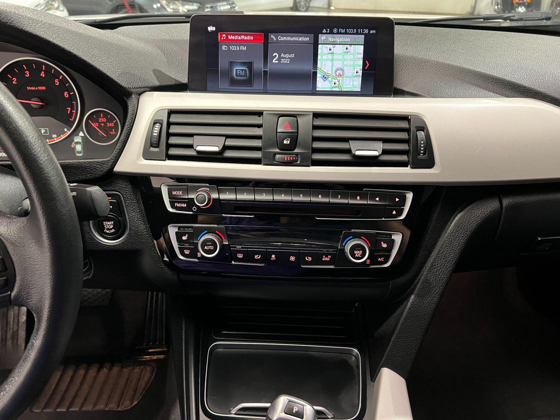 Used-2018-BMW-3-Series-320i-xDrive