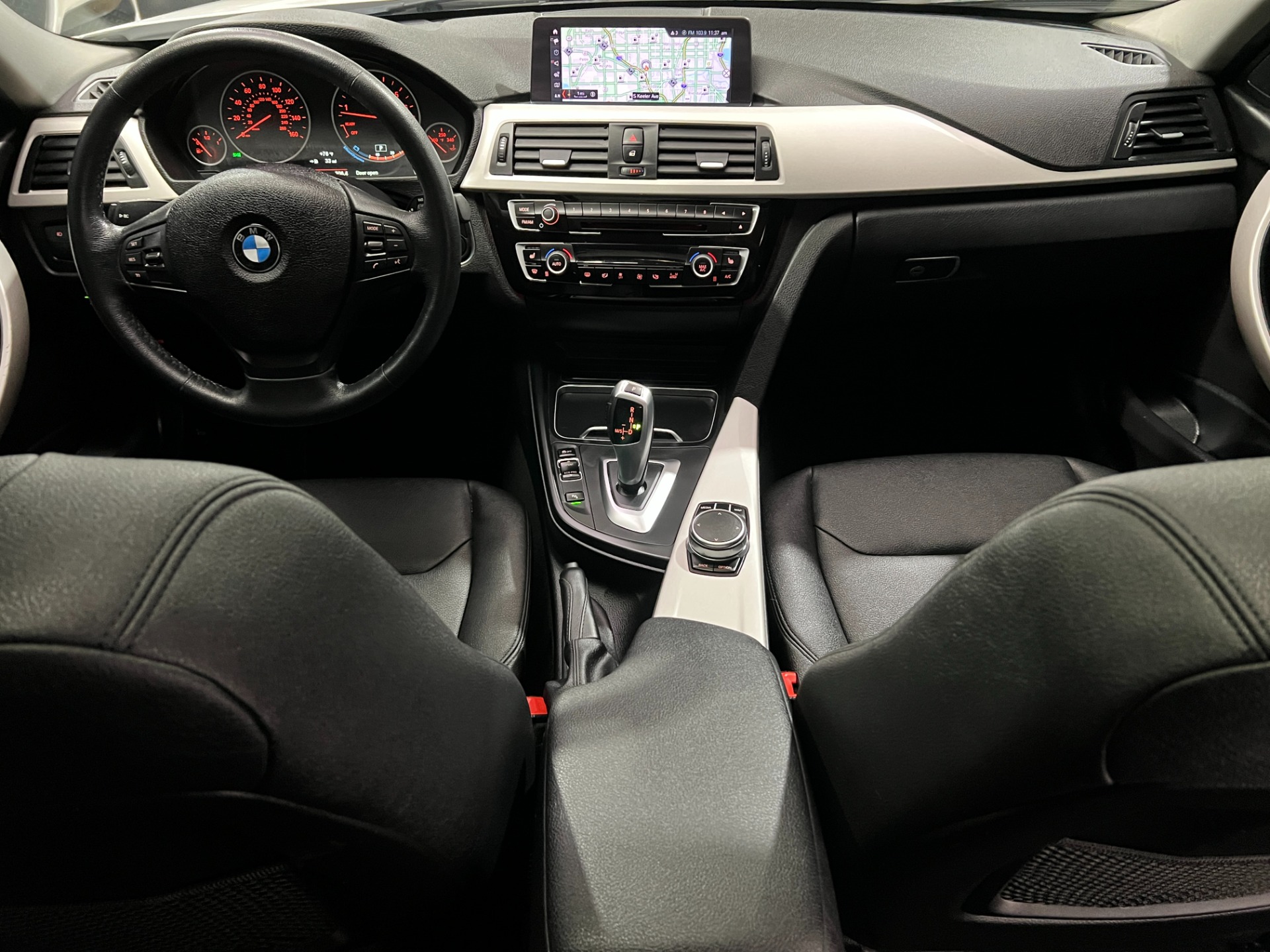 Used-2018-BMW-3-Series-320i-xDrive
