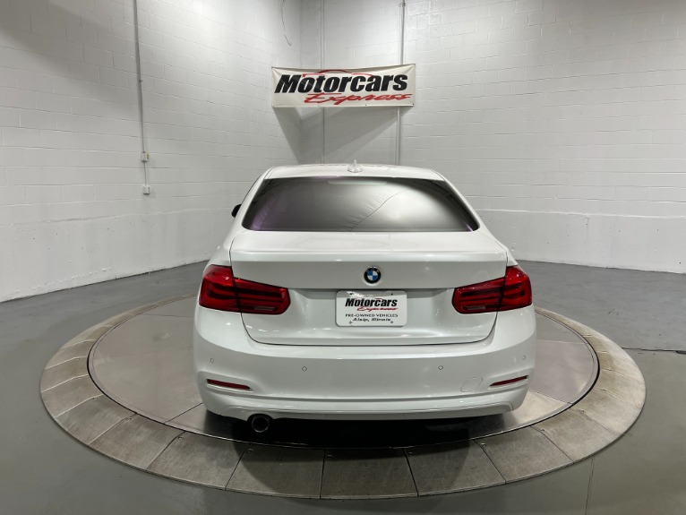 Used-2018-BMW-3-Series-320i-xDrive